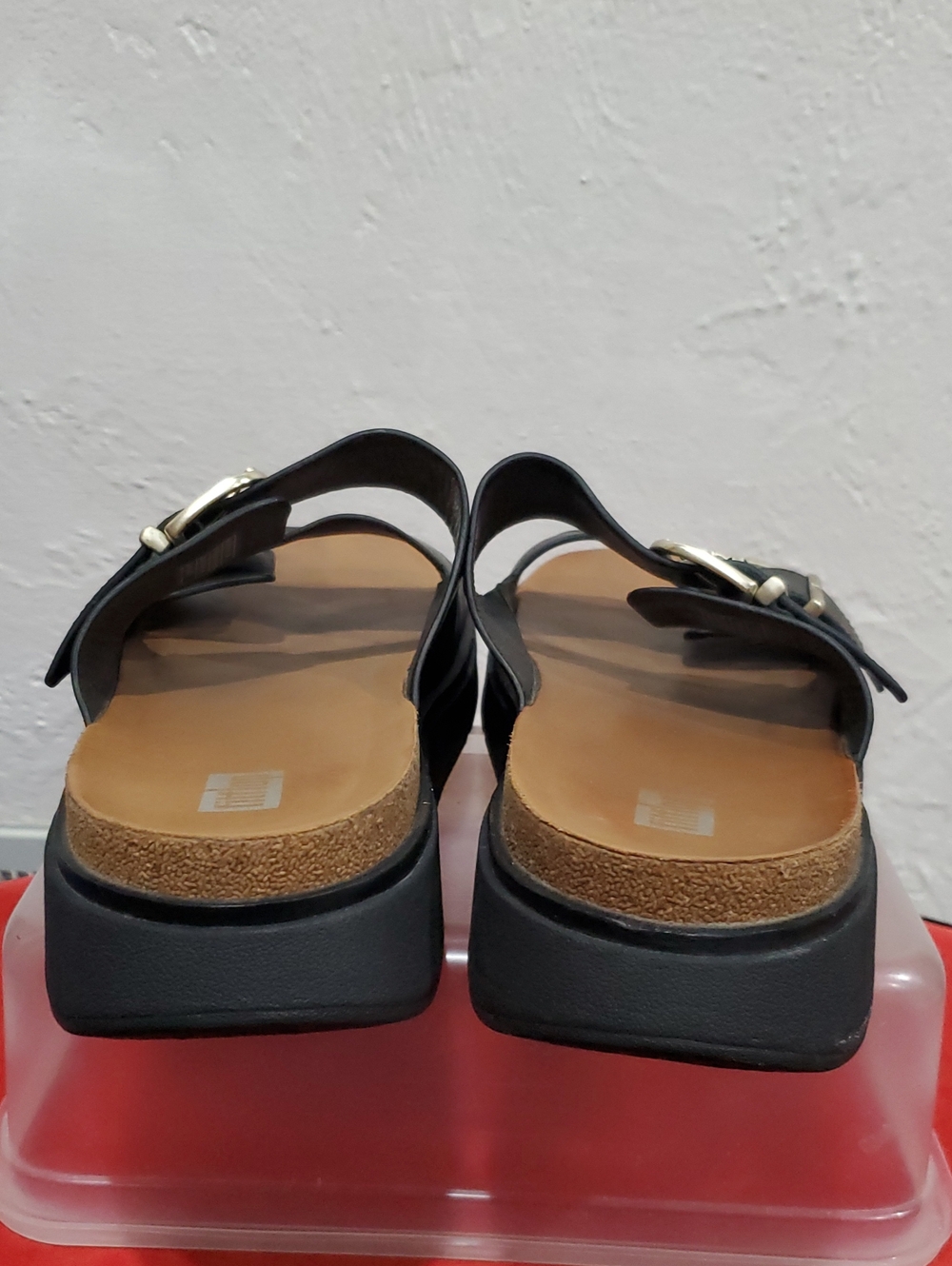Fitflop GEN-FF Buckle Two-Bar Leather Slides In Black Size 8.5 - Picture 13 of 15